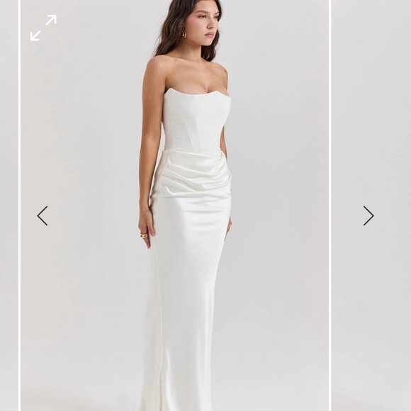 Sexy chic maxi strapless dress in 4 colors ivory,black,smoke and ruby - Picture 4 of 16